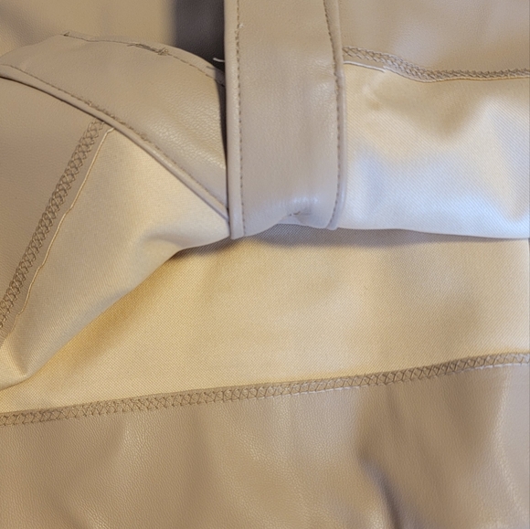 🎉Women's Puff Sleeve Faux Leather A-Line Dress Beige🎉 - Picture 3 of 7